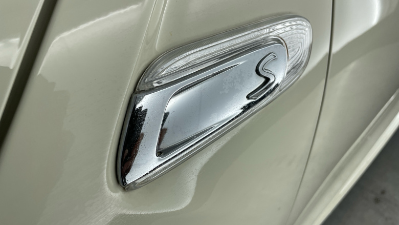 MINI Hatchback 2.0 Cooper S Sport II 3dr Petrol Hatchback